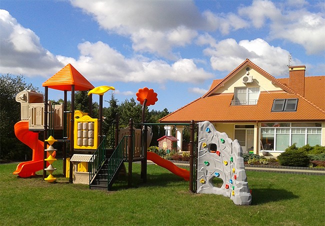 塑料滑梯案例 (14).jpg 塑料滑梯案例 (14).jpg