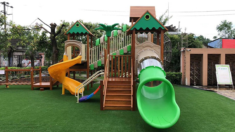 兒童戶外木制拓展滑梯案例 (2).jpg