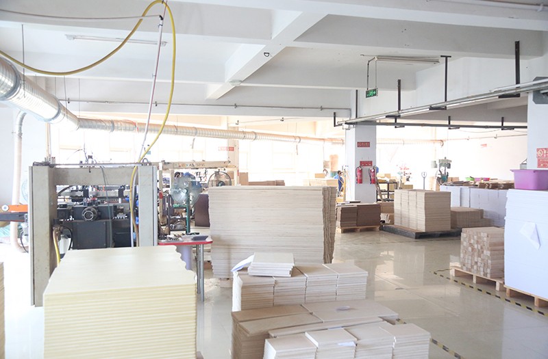 綠森堡車(chē)間設(shè)備 2.JPG